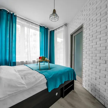 Wola - Balcony, Bus&tram Nearby - By Rentujemy Appartamento