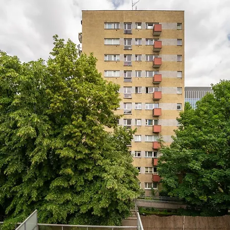 Appartamento Wola - Balcony, Bus&tram Nearby - By Rentujemy Varsavia