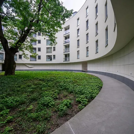Wola - Balcony, Bus&tram Nearby - By Rentujemy Appartamento *